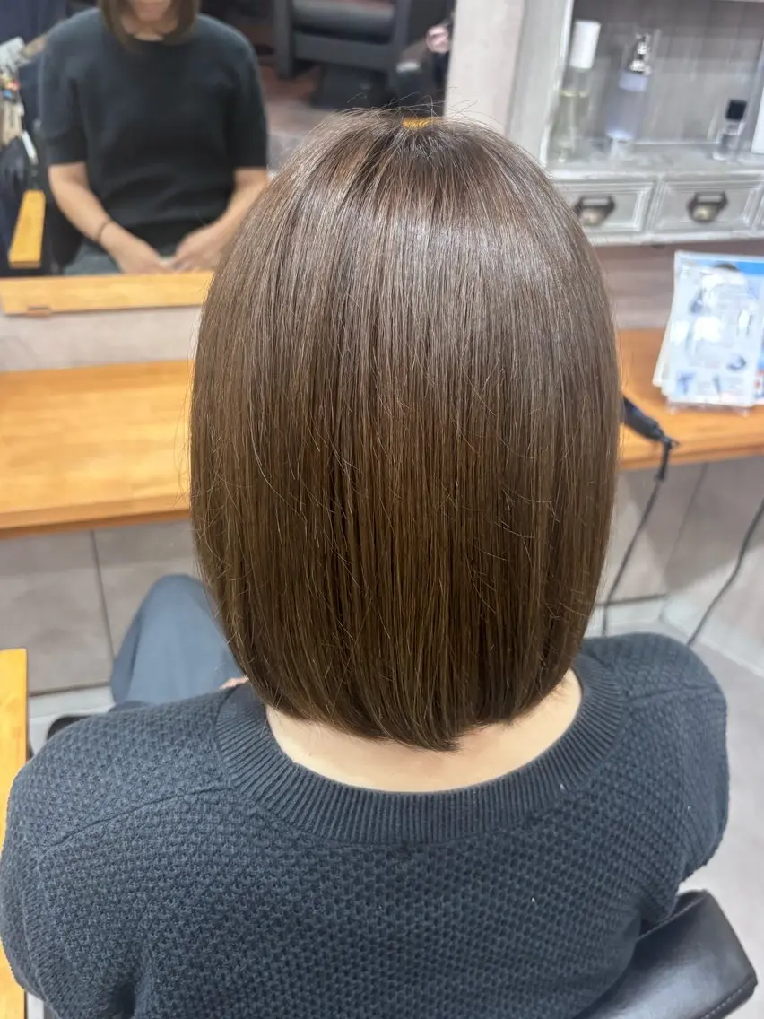 ミディアム カラー グレージュ ヘアカラー 西村 りみのヘアスタイル