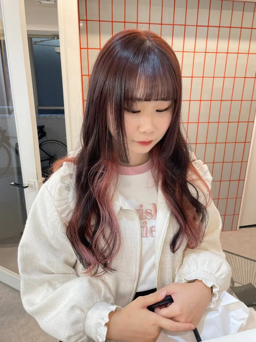 ロング カラー ベージュカラー ブラウンカラー デザインカラー ハイトーンカラー インナーカラー ヘアカラー トリートメント ダブルカラー/ミルク ティー/momo🎀のヘアスタイル