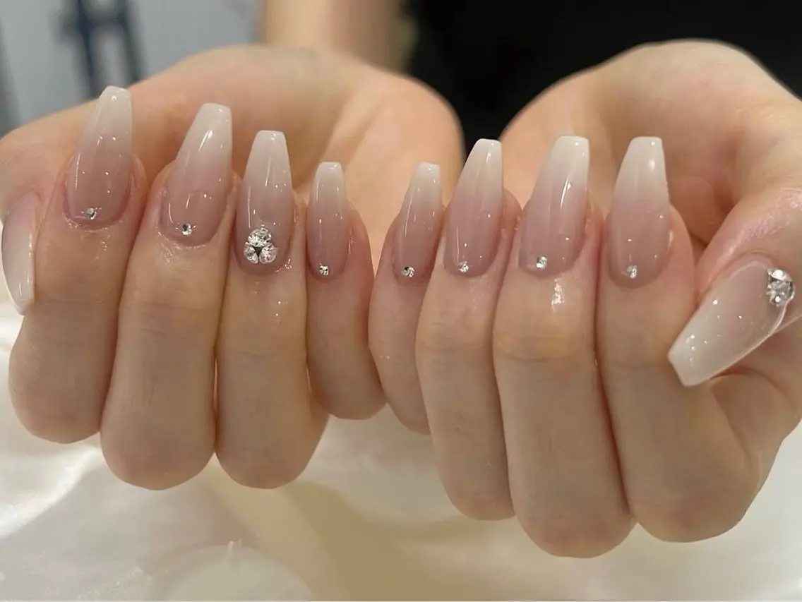 カラー ゆう なのネイルデザイン