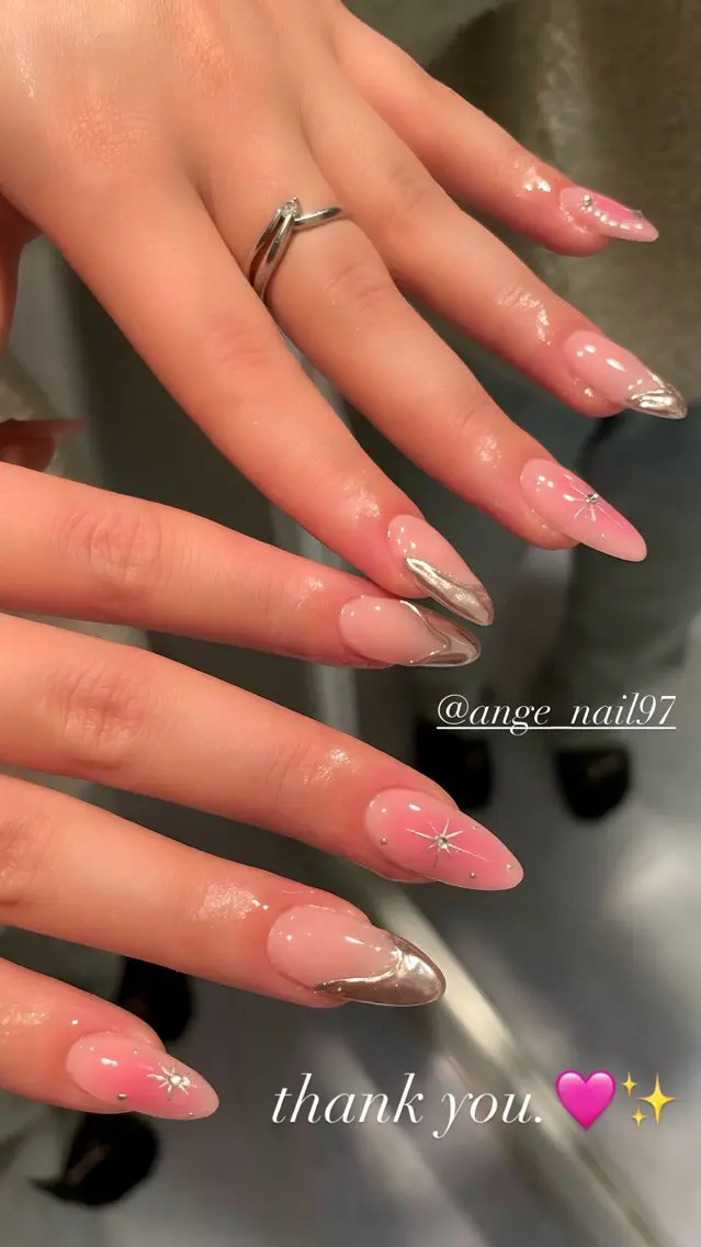 ネイル チークネイル ゴールド グラデーション ピンク スカルプネイル ハンドネイル Nail salon 🎀Angeのネイルデザイン