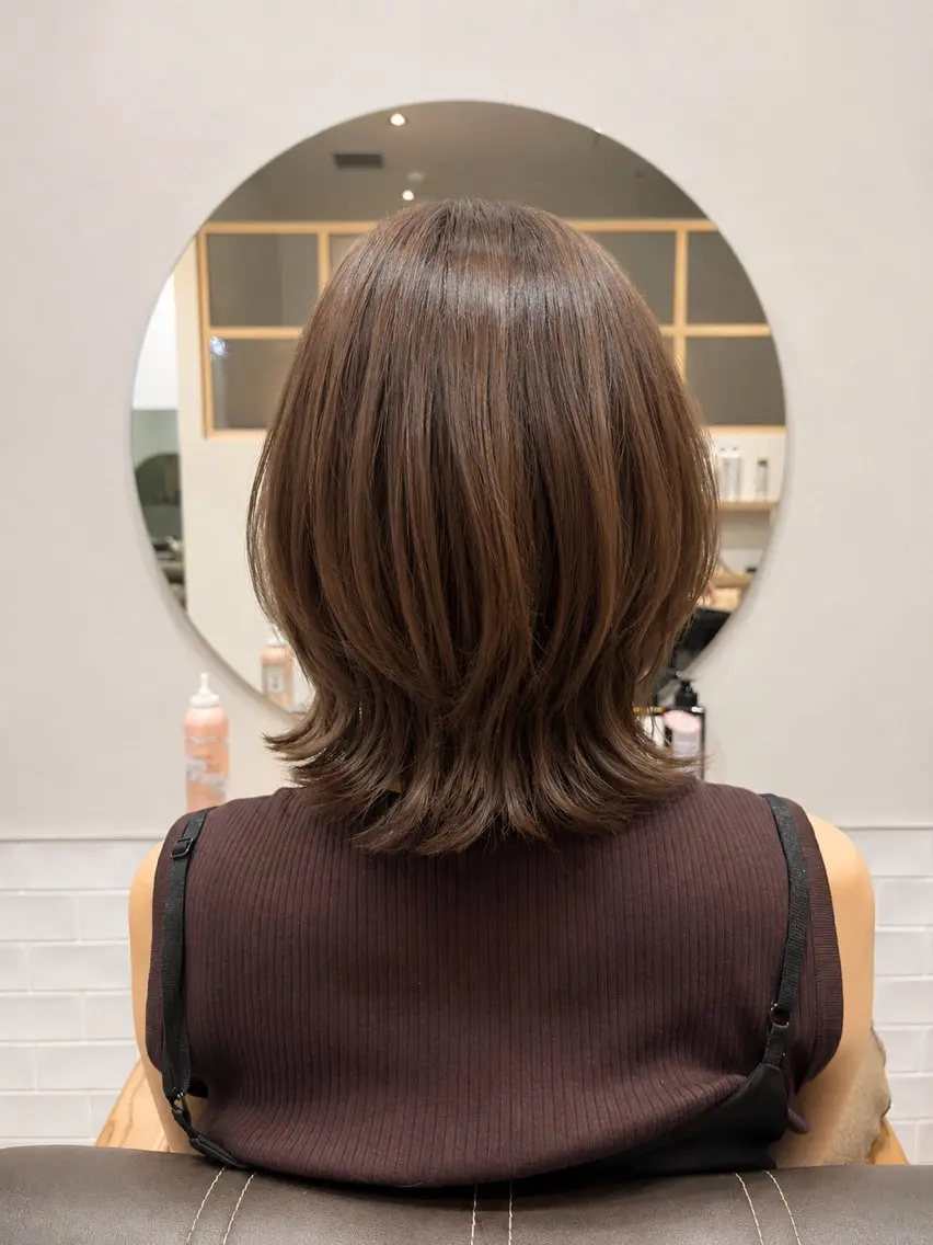 ミディアム レディースカット/ ヒグレアキコのヘアスタイル