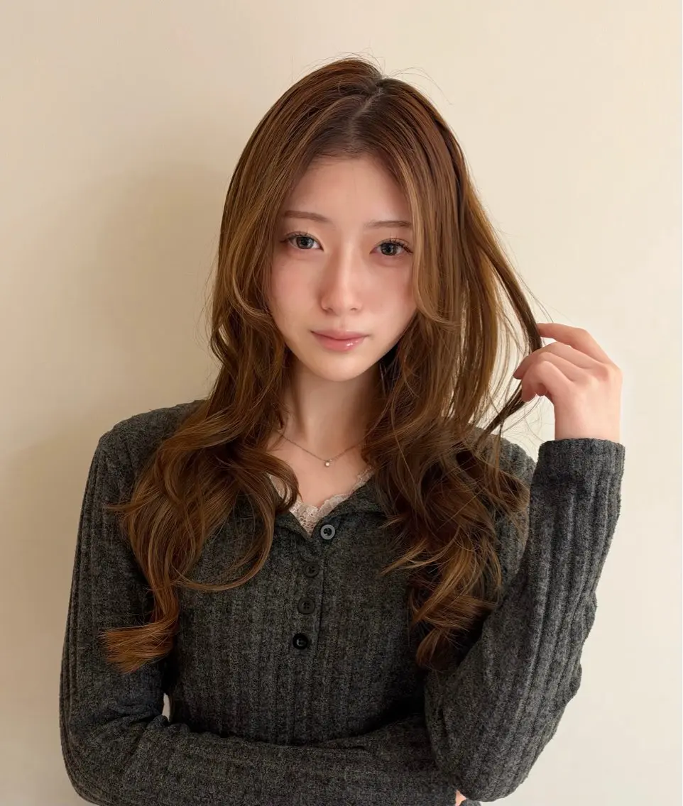 ロング ヘアカラー 髪質改善× 艶カラー／nikoのヘアスタイル