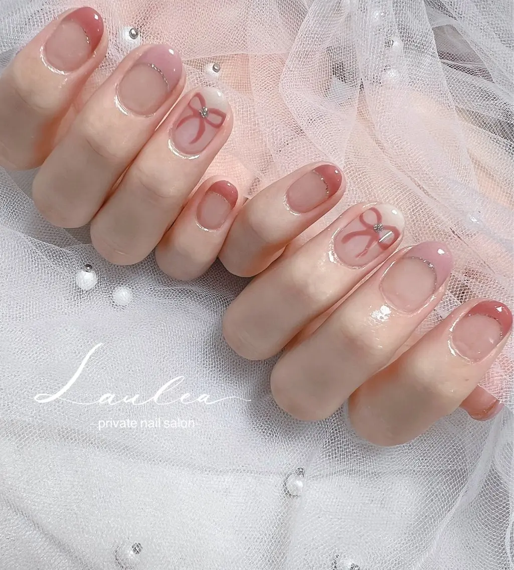 ネイル フレンチネイル ジェルネイル 韓国ネイル リボン ハンドネイル nail salon Lauleaのネイルデザイン