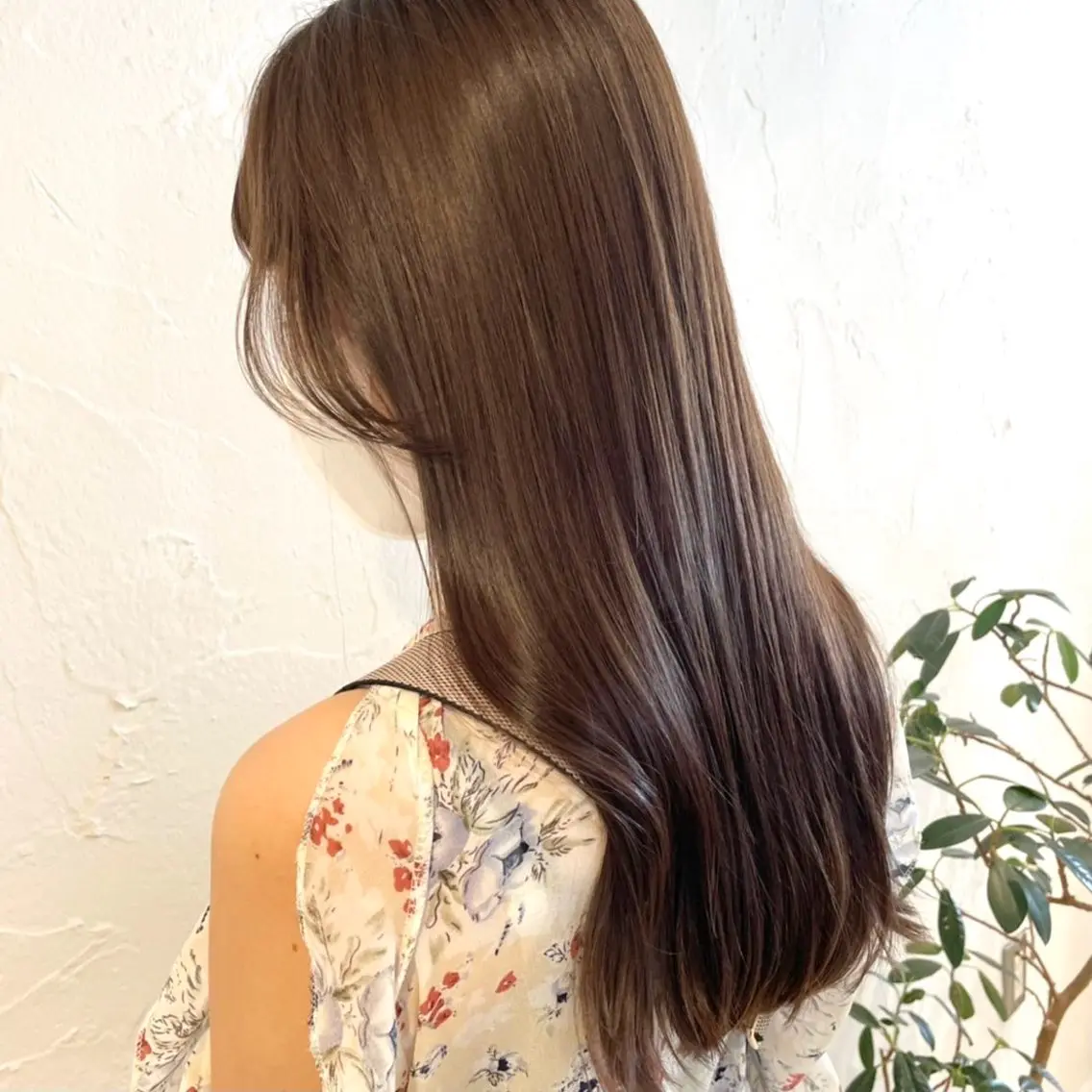 カラー ニイムラ コウキのヘアスタイル