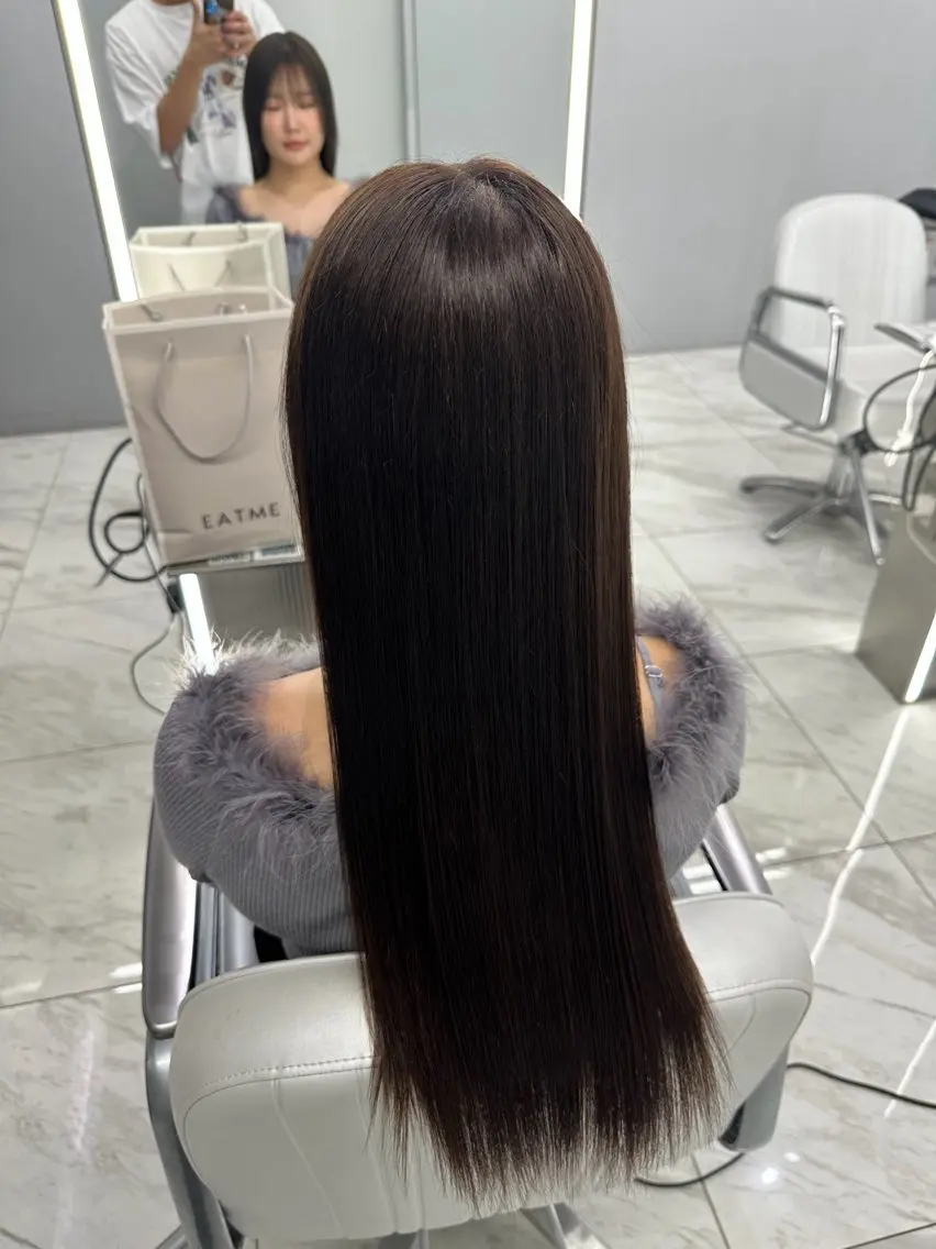 ロング トリートメント 髪質改善、艶髪カラー 縮毛矯正特化のヘアスタイル