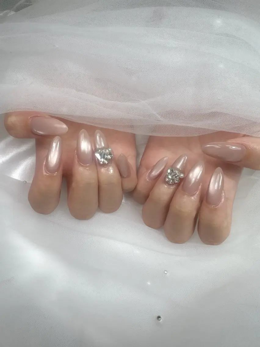 ネイル 持ち込み ハンドネイル Queeens nailのネイルデザイン
