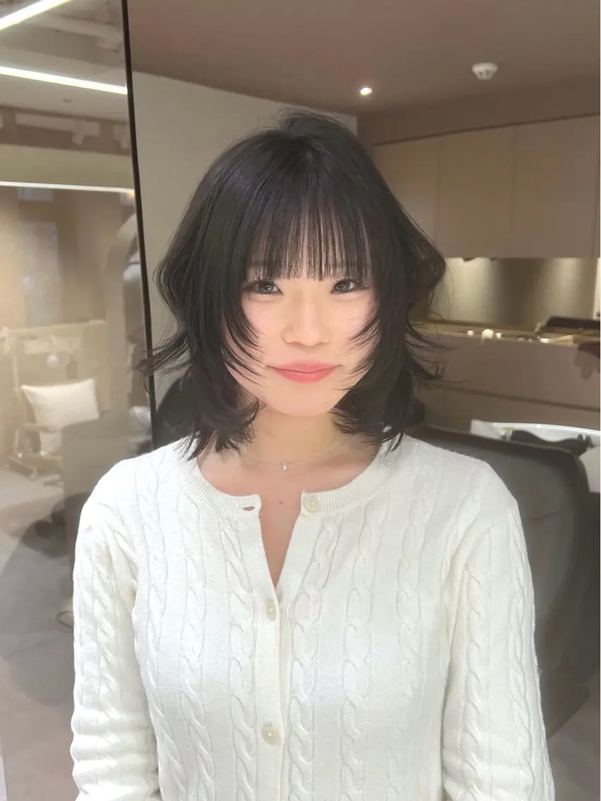 ショート ボブレイヤー ボブ レイヤーカット カット ヘアカラー rino🤍 恵比寿レイヤーカットのヘアスタイル