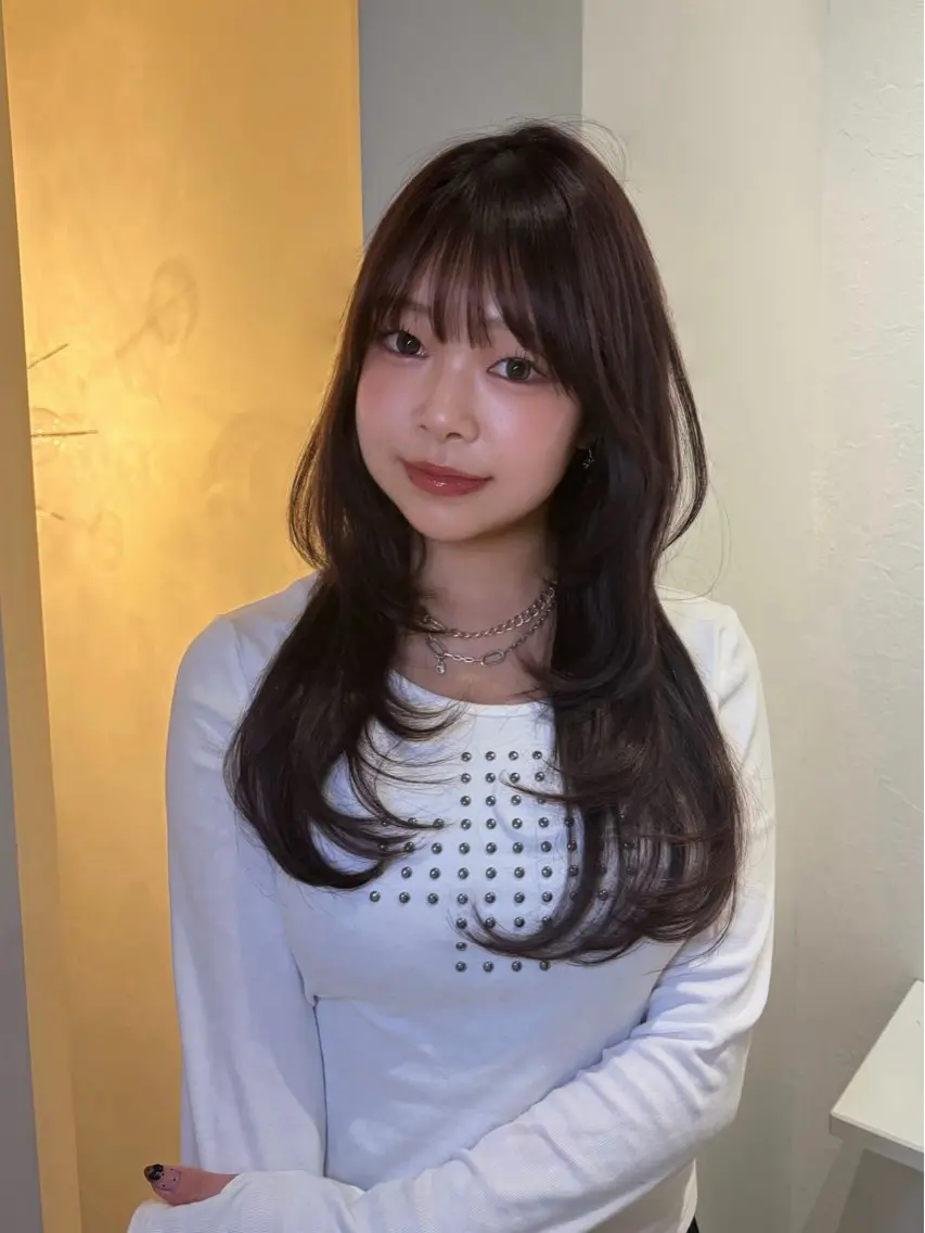ロング ヘアカラー REN🍀 ORIKA🏰🤍のヘアスタイル