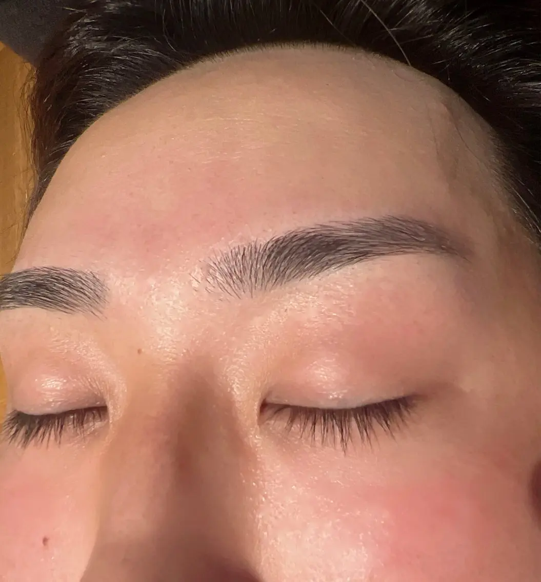【美眉スタイリング】眉WAXの写真