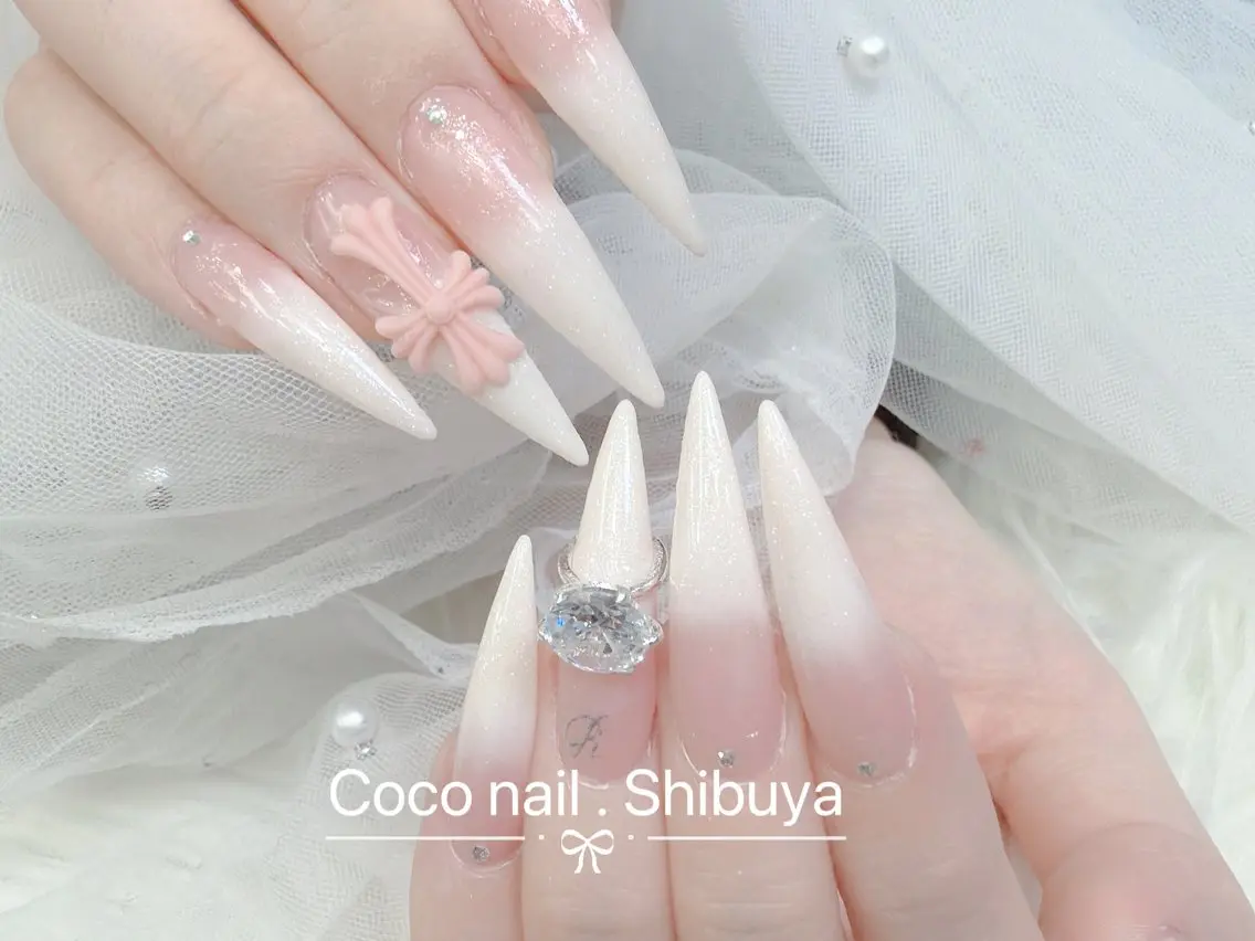ロング カラー ピンクカラー ロング ハンドネイル CoCo Nail 長さ出し専門店のネイルデザイン