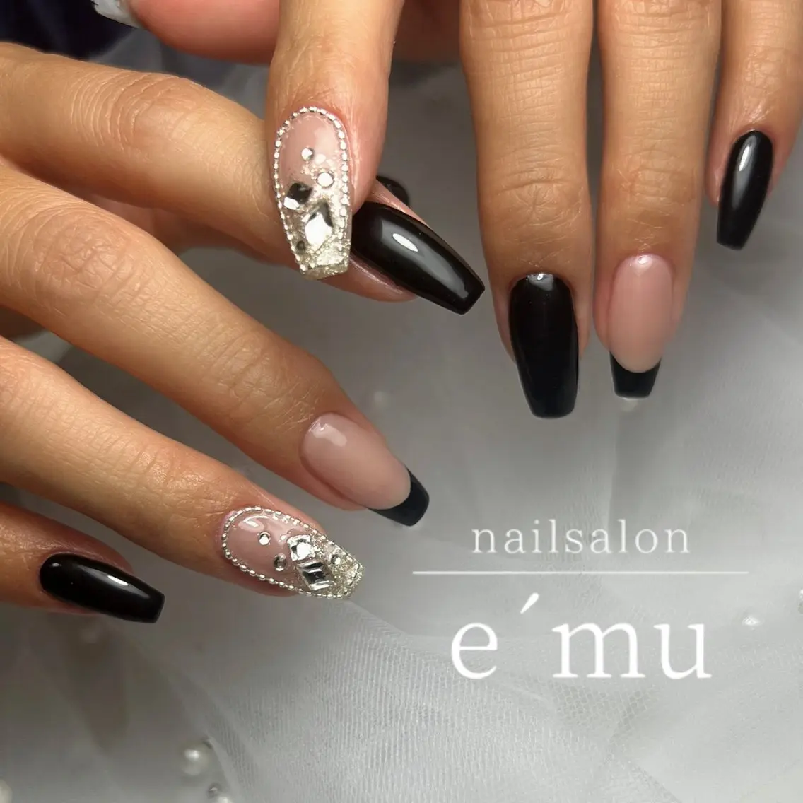 ネイル フレンチネイル ハンドネイル nailsalon e´muのネイルデザイン