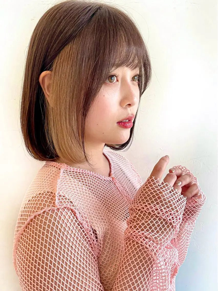 ミディアム 米澤 由衣のヘアスタイル