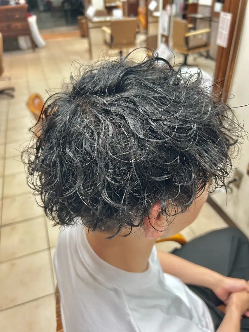 パーマ メンズ カット パーマ メンズ特化/カット: パーマ🔥REO🔥のヘアスタイル