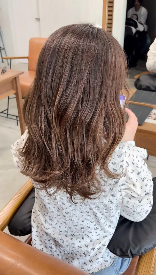 セミロング SONO 【一宮】のヘアスタイル