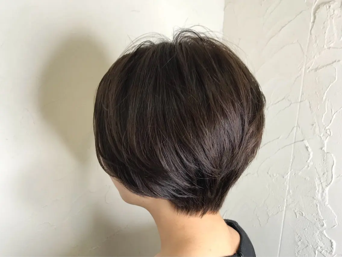 ショート カット 西田 愛華のヘアスタイル