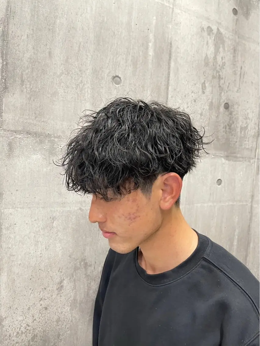 《men's限定》No. 1人気🤞カット&波巻きパーマ🤞の写真