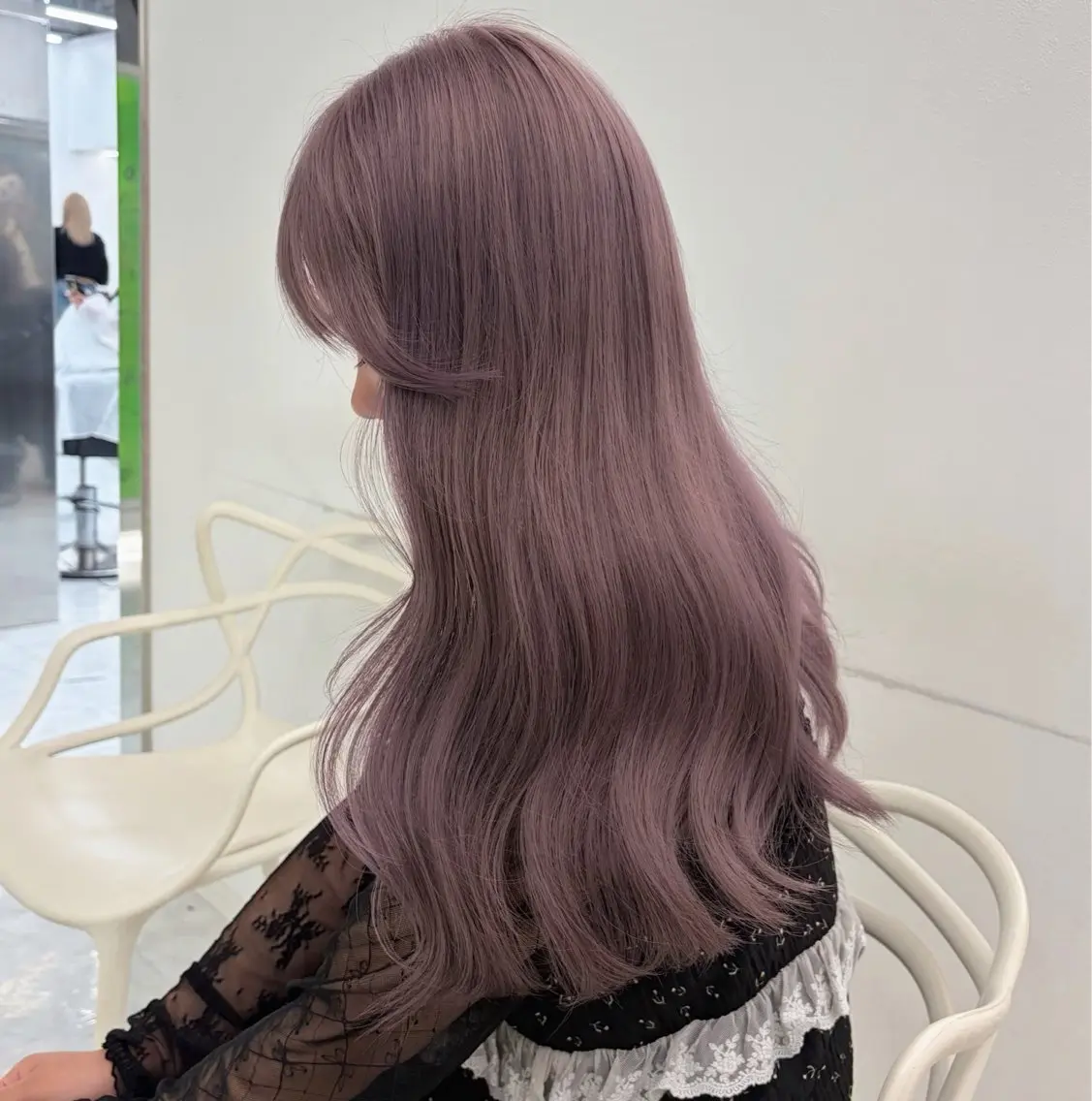 ロング ヘアカラー トリートメント 淡色ラベンダー♡ ニーナ🎀🦙のヘアスタイル
