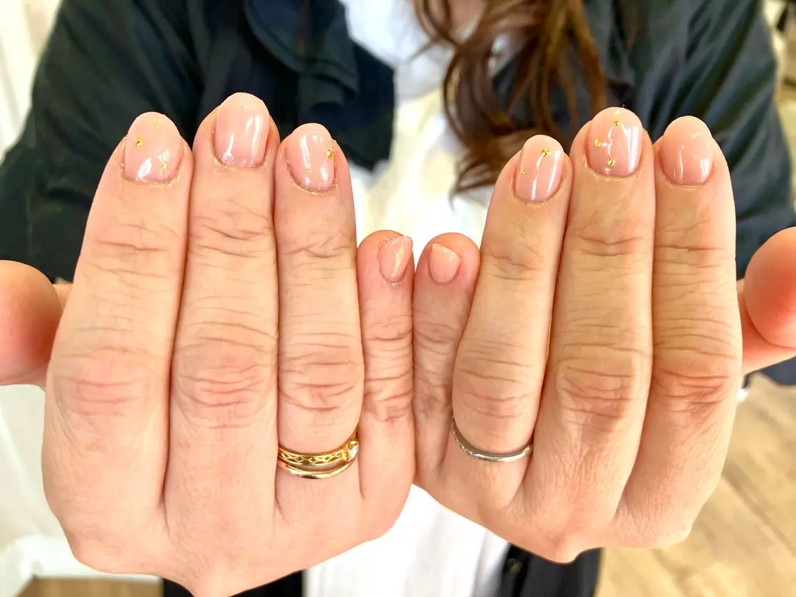 ネイル ゴールド シンプルネイル nailsister まゆのネイルデザイン