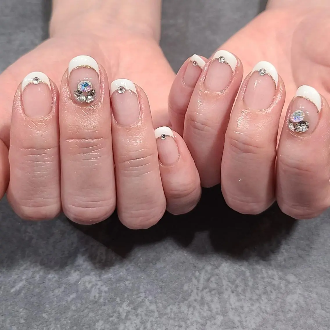 ネイル フレンチネイル ストーンネイル ハンドネイル NOGUCHI  KANAのネイルデザイン