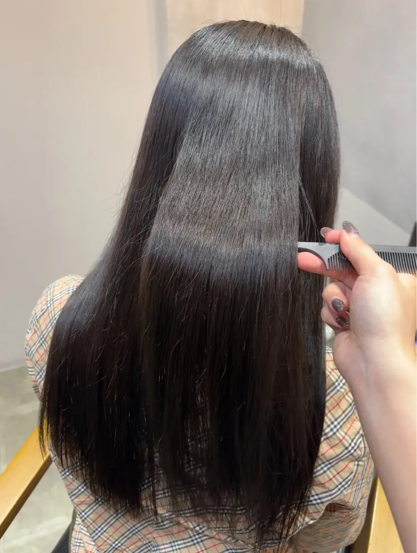 ロング カラー トリートメント 柴藤 れもんのヘアスタイル