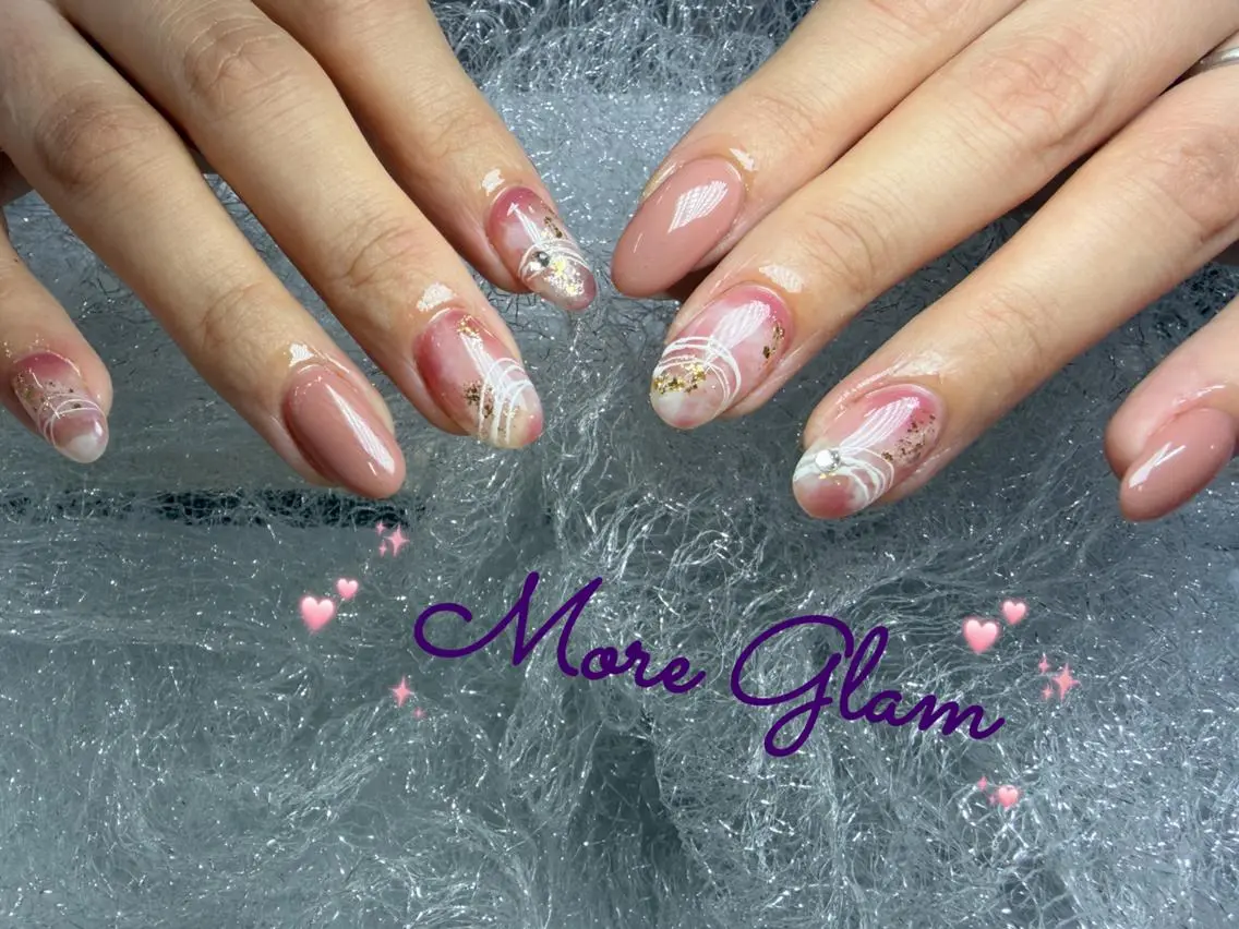 ネイル 長さ出し フットネイル フレンチネイル ジェルネイル ガラスフレンチ MoreGlam Nailsのネイルデザイン