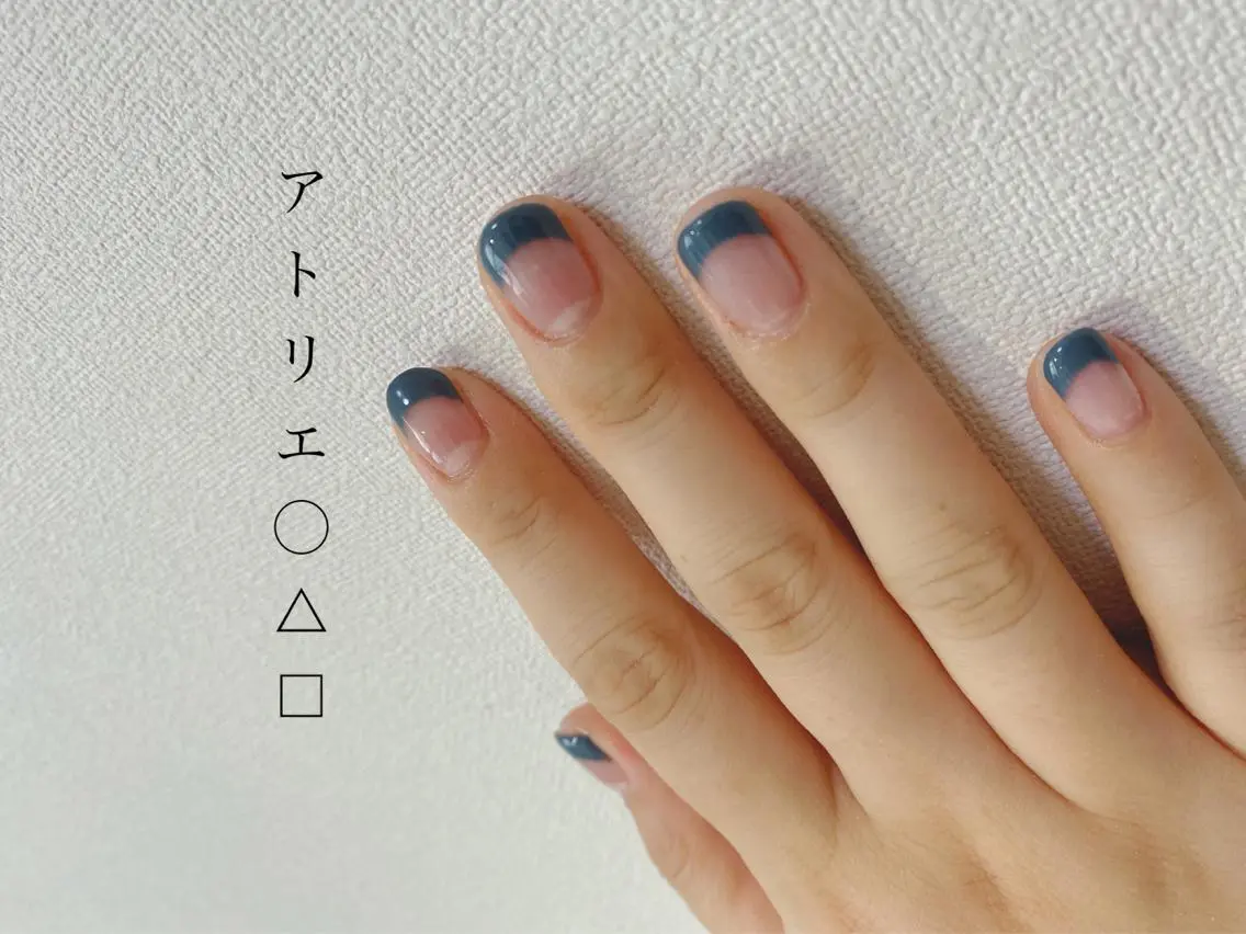 ネイル フレンチネイル ショートネイル アトリエ ○△□のネイルデザイン