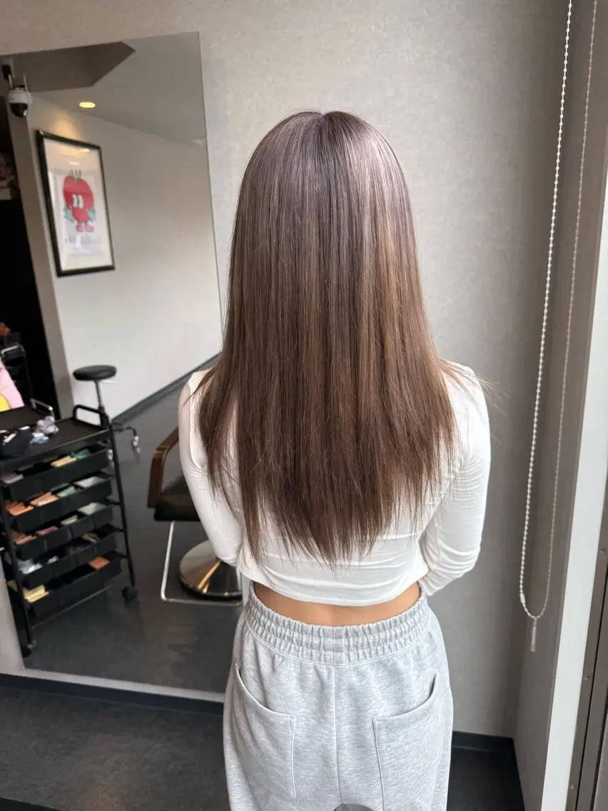 ロング アッシュ 髪質改善⚡️カラー 🍀武久 誠🍀のヘアスタイル