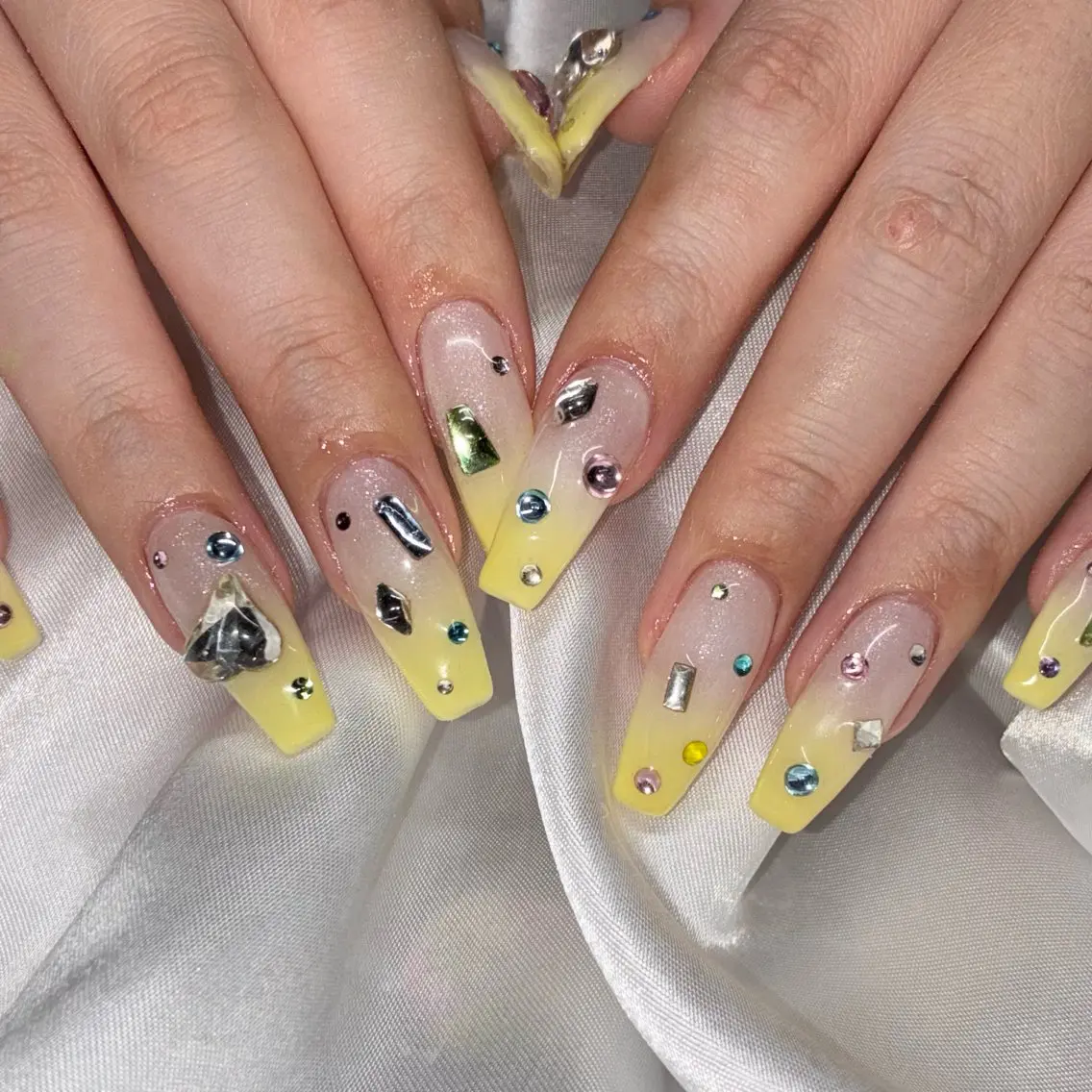 ネイル ハンドネイル Nail ヌシん家 AKANEのネイルデザイン