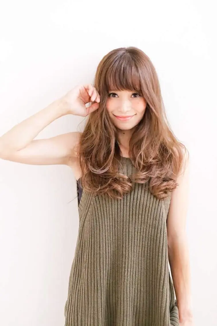 ロング カラー ベージュカラー ロング カット ヘアカラー 大人ボブ透明感カラー 岡崎武のヘアスタイル