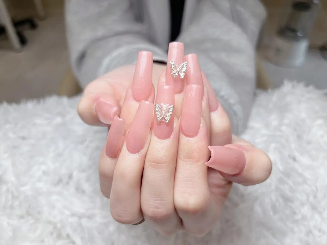 ネイル 🤎mini 🤍可愛らしいネイルのネイルデザイン