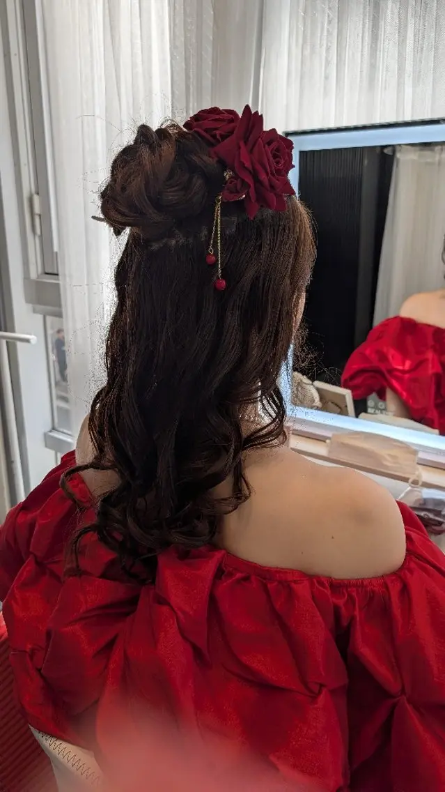 ロング ヘアアレンジ ハーフアップ 結婚式・ブライダル ヘアセット 似合わせヘアメイク 🫧moko🫧のヘアスタイル
