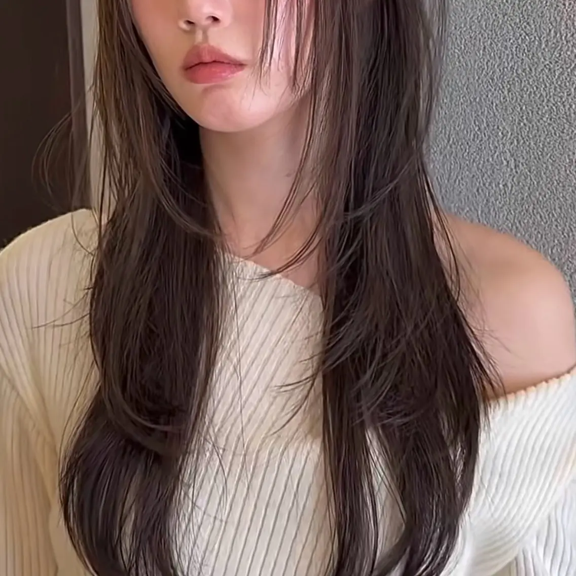 ♤暗髪艶カラー♤+うるちゅる浸透トリートメント ♡ ハッシュ レイヤー ロング カットモデルをしてくださる方限定 ♡の写真