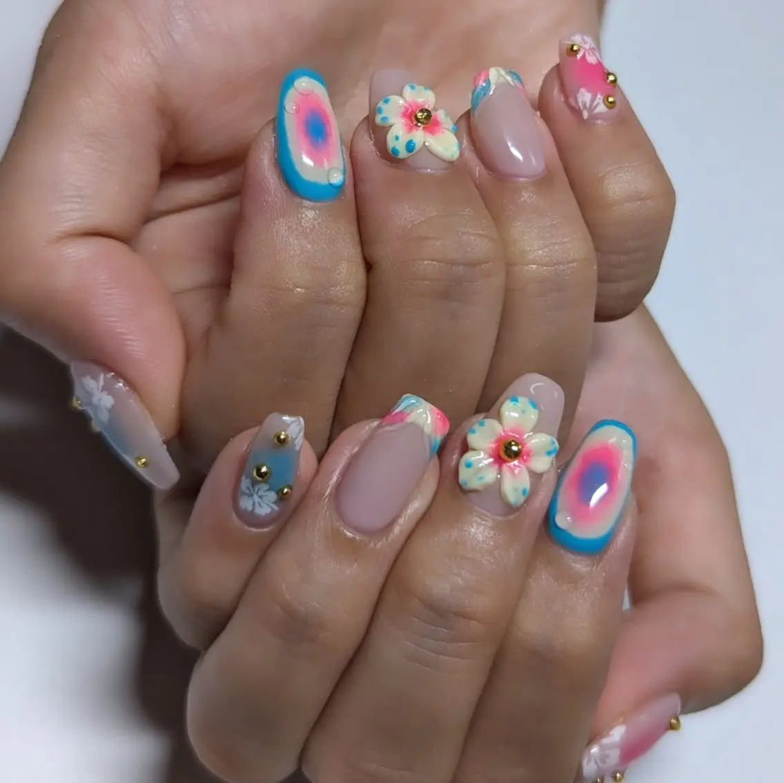 ネイル 長さ出し ネイルチップ ハンドネイル ☆ KANON☆のネイルデザイン