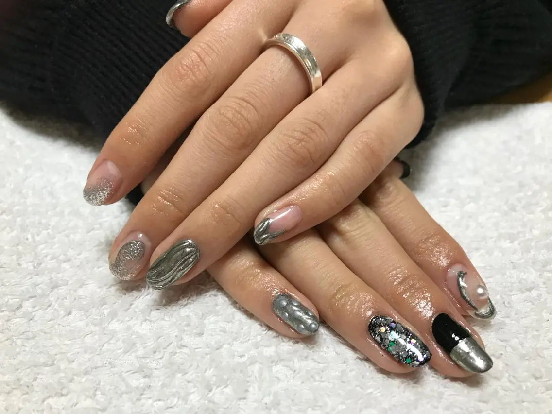 ネイル private_ salon.Leaのネイルデザイン