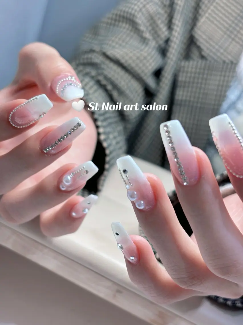 ネイル St Nail Art Salonのネイルデザイン