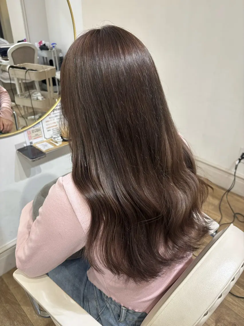 ロング カラー Risa🐈⬛/ グレージュ/透明感のヘアスタイル