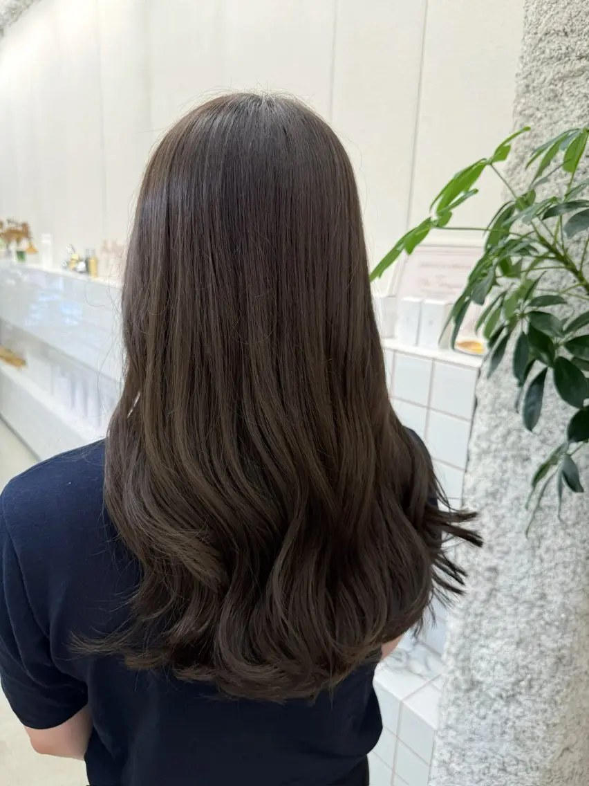 セミロング カット ヘアカラー トリートメント 🌻花屋併設🌻濱 幸帆のヘアスタイル