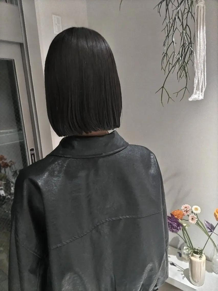 ミディアム カラー ボブ 🌸花屋併設🌸石垣 友基のヘアスタイル