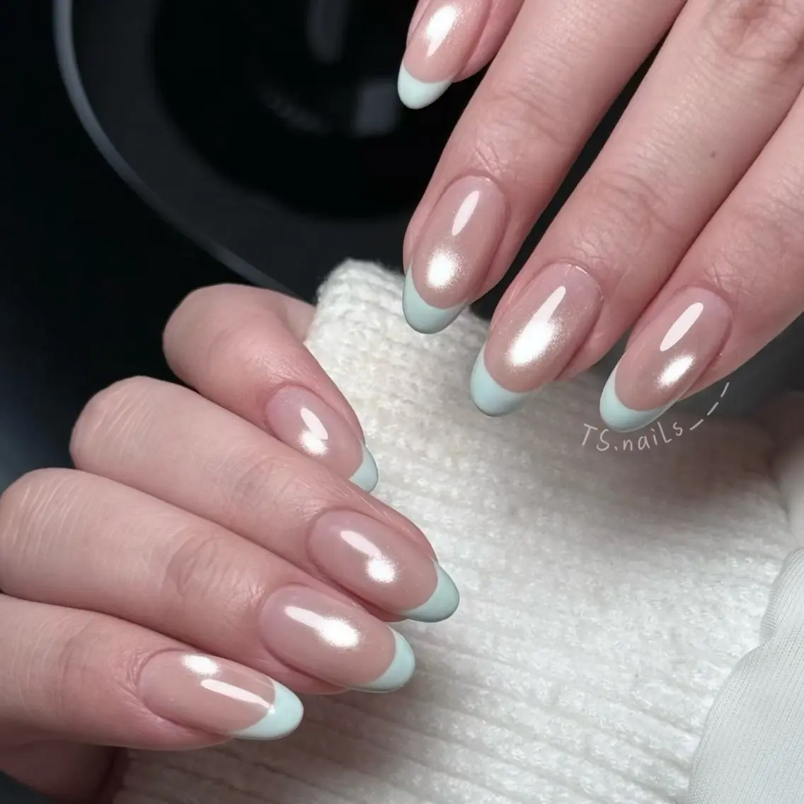 ネイル キラキラネイル マグネットネイル 持ち込み オフィスネイル シンプルネイル TS. nails___のネイルデザイン