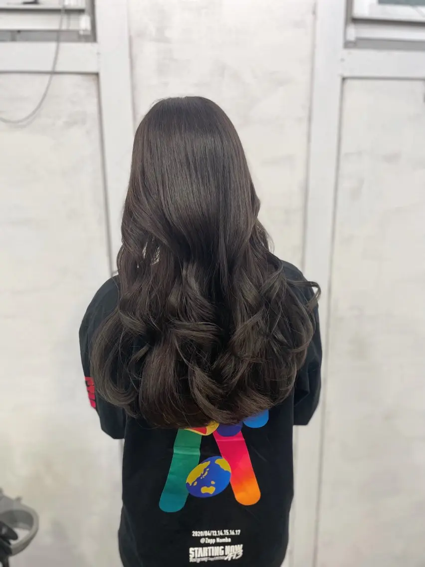 ロング ケアカラー レイヤーカット 池袋髪質改善 タニグチのヘアスタイル