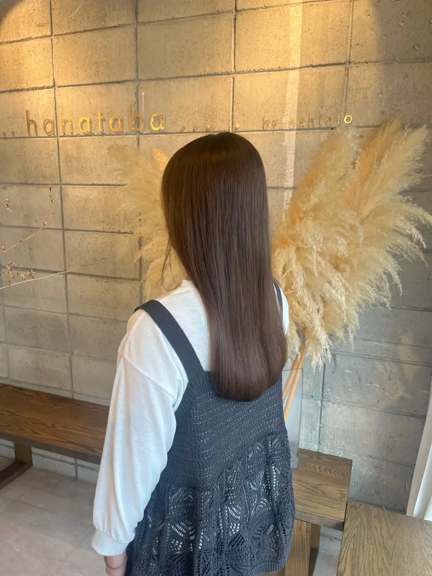 セミロング カラー アッシュ アッシュブラウン ブラウンカラー 透明感カラー カット ヘアカラー トリートメント 椙山 沙南子のヘアスタイル