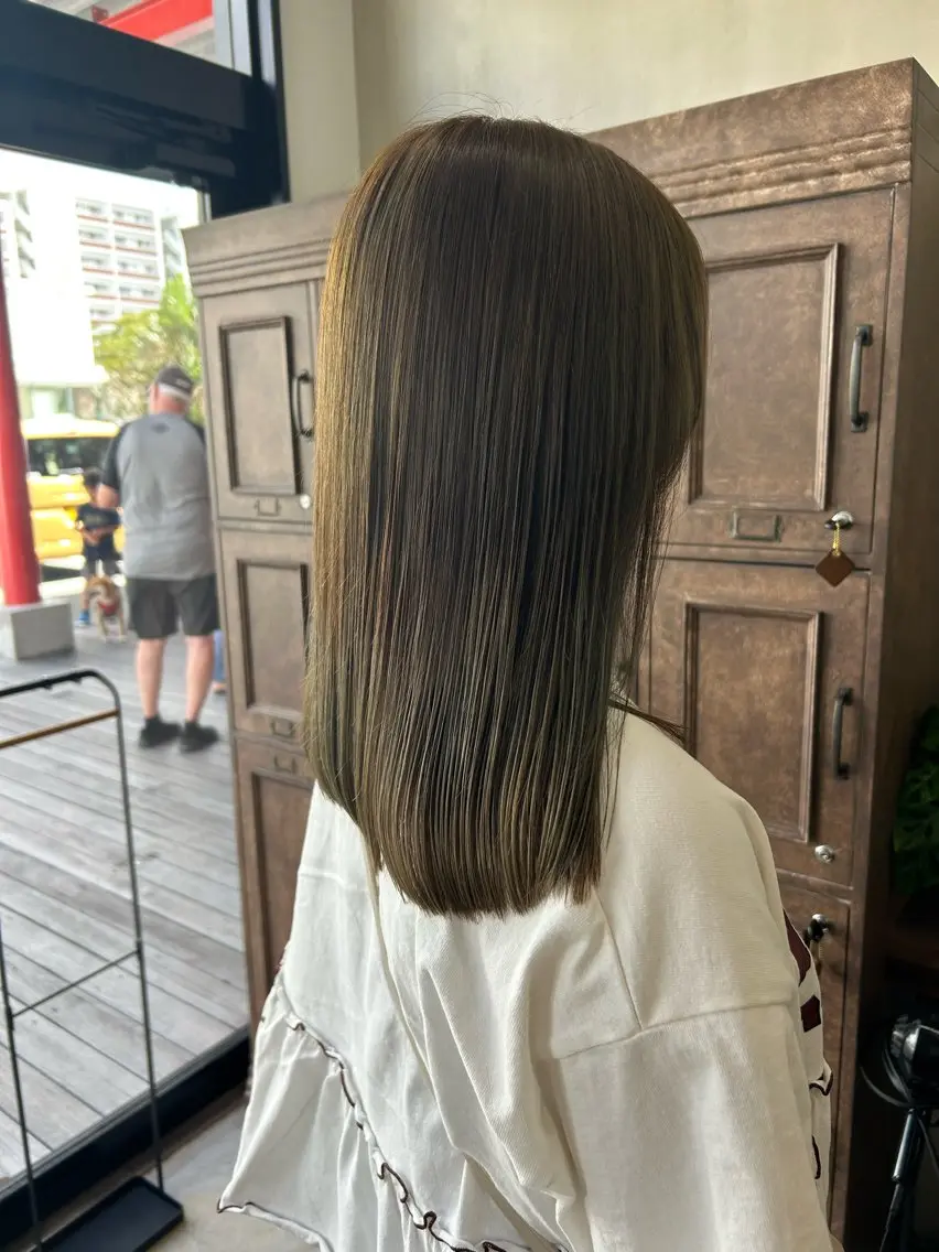 ロング カット ヘアカラー トリートメント ヘッドスパ 柔らかいヘア/ 東徳嶺 みくのヘアスタイル