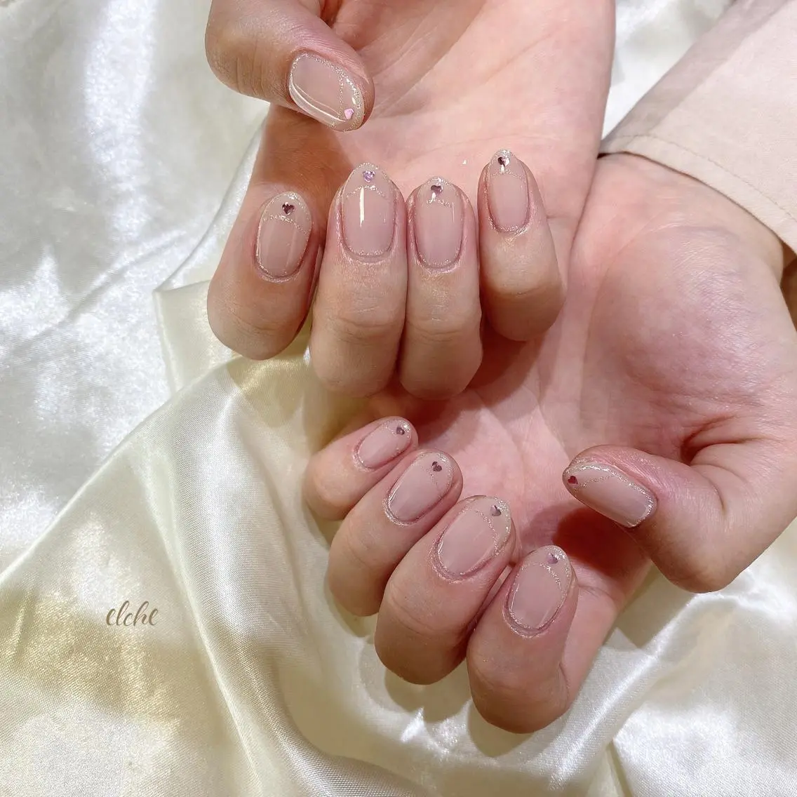 ネイル ハンドネイル 西岡 杏のネイルデザイン