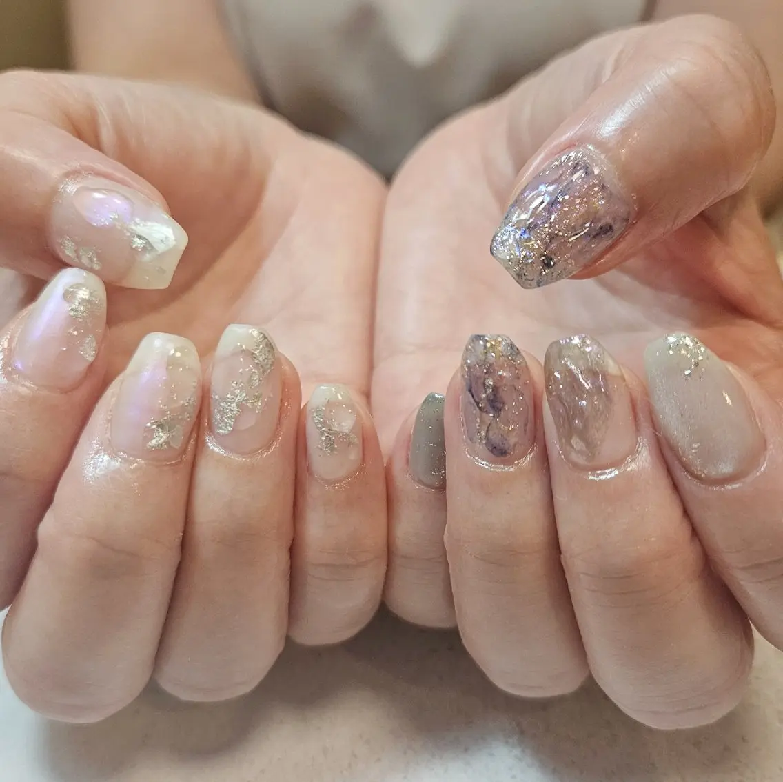 ネイル オーロラネイル クリアネイル マットネイル ハンドネイル Nailsalon manoのネイルデザイン