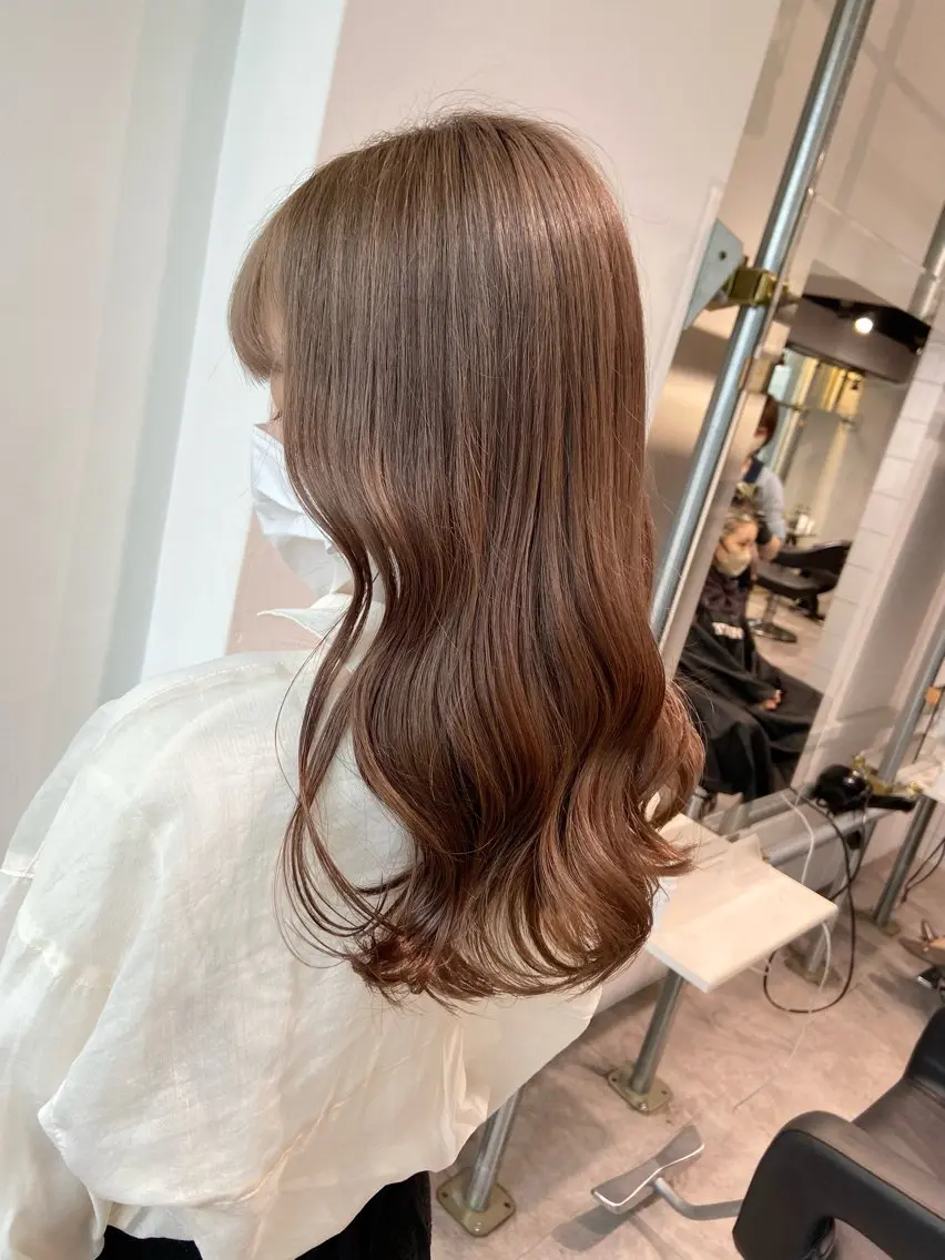カラー トレンドモテカラー 🩷色落ちまで可愛くのヘアスタイル