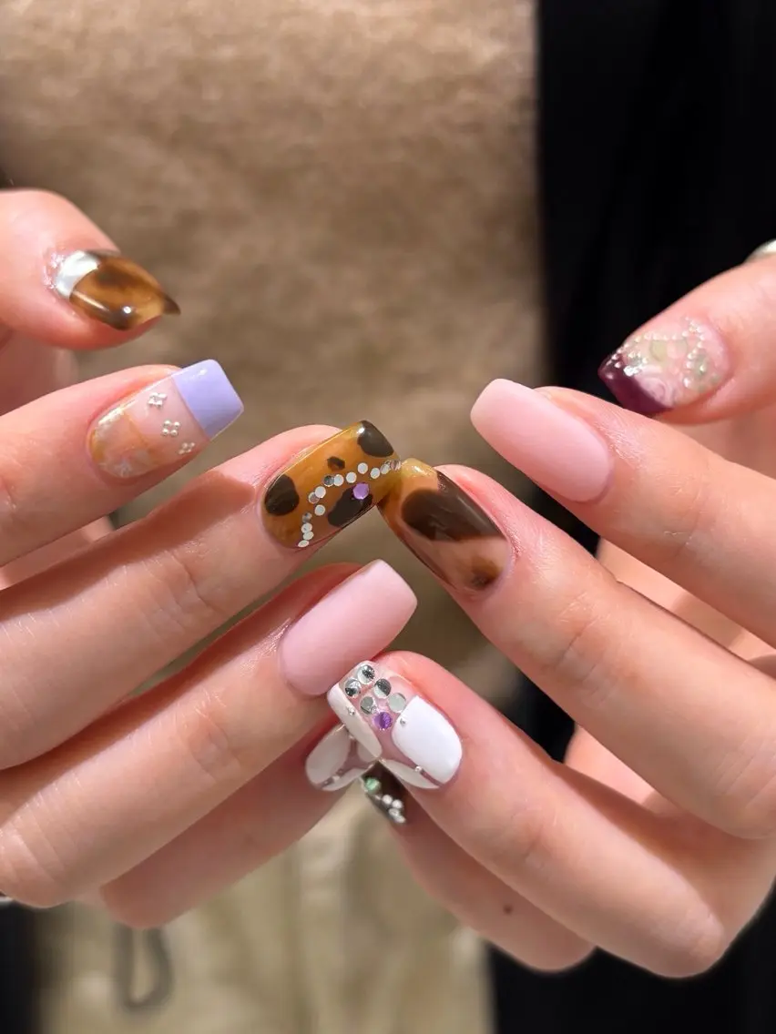 ネイル べっ甲ネイル chika / nailのネイルデザイン