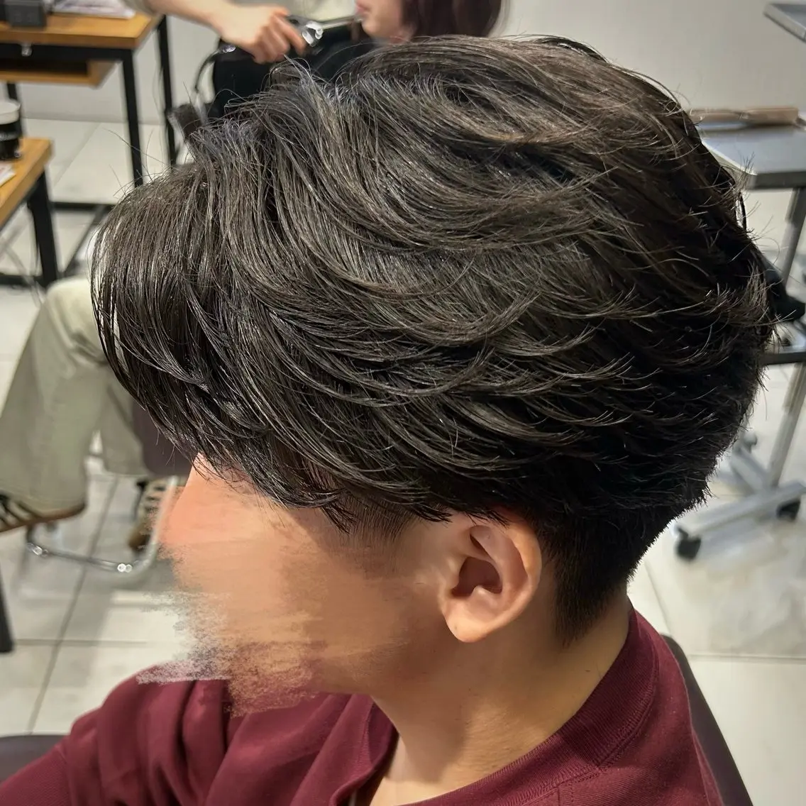 メンズ フェザーパーマ メンズパーマ カット パーマ ❤️🔥Ai/メン ズカット❤️🔥のヘアスタイル
