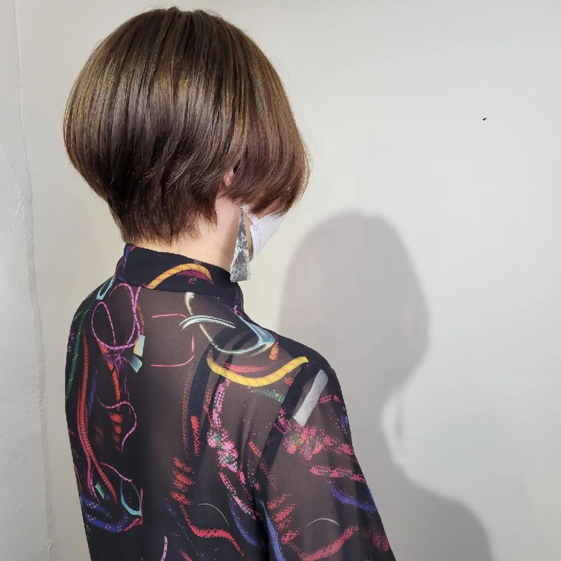 ショート ハンサムショート ハイライト ショートヘア カット ヘアカラー トリートメント 🇰🇷透明感×ハイ トーン🌟tomoのヘアスタイル