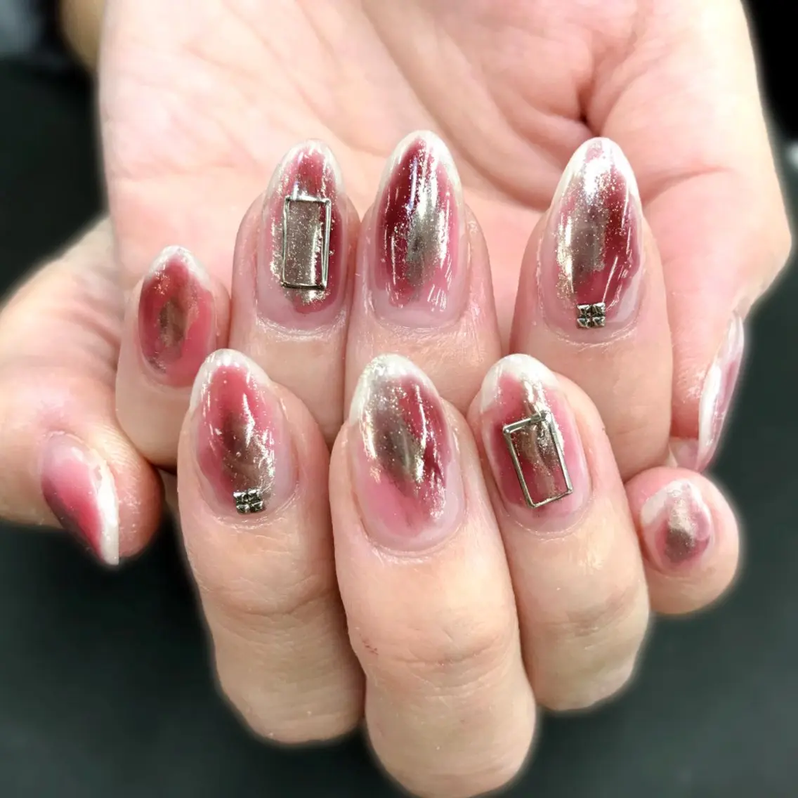 ネイル ニュアンスネイル NAIL MOONのネイルデザイン