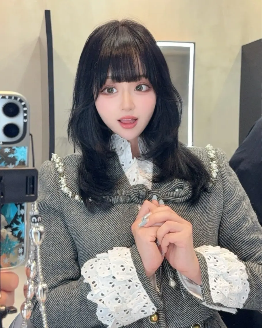 セミロング カット ヘアカラー 韓国✖️網紅🖤 パーマYURIYAのヘアスタイル